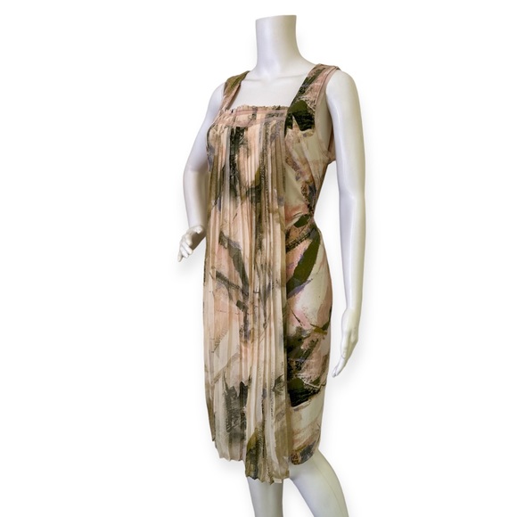 Robe Shift Vera Wang - Gris Violet Imprimé Floral - Manches Bouffantes - Taille M